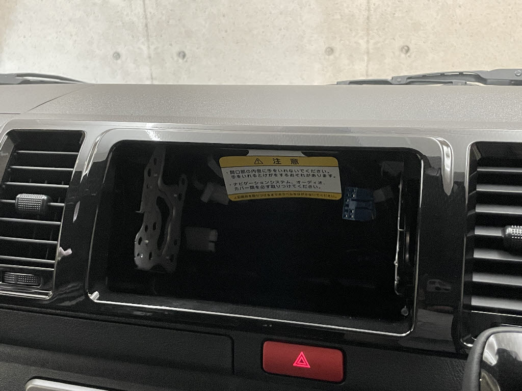 トヨタ ハイエースＶ12枚目