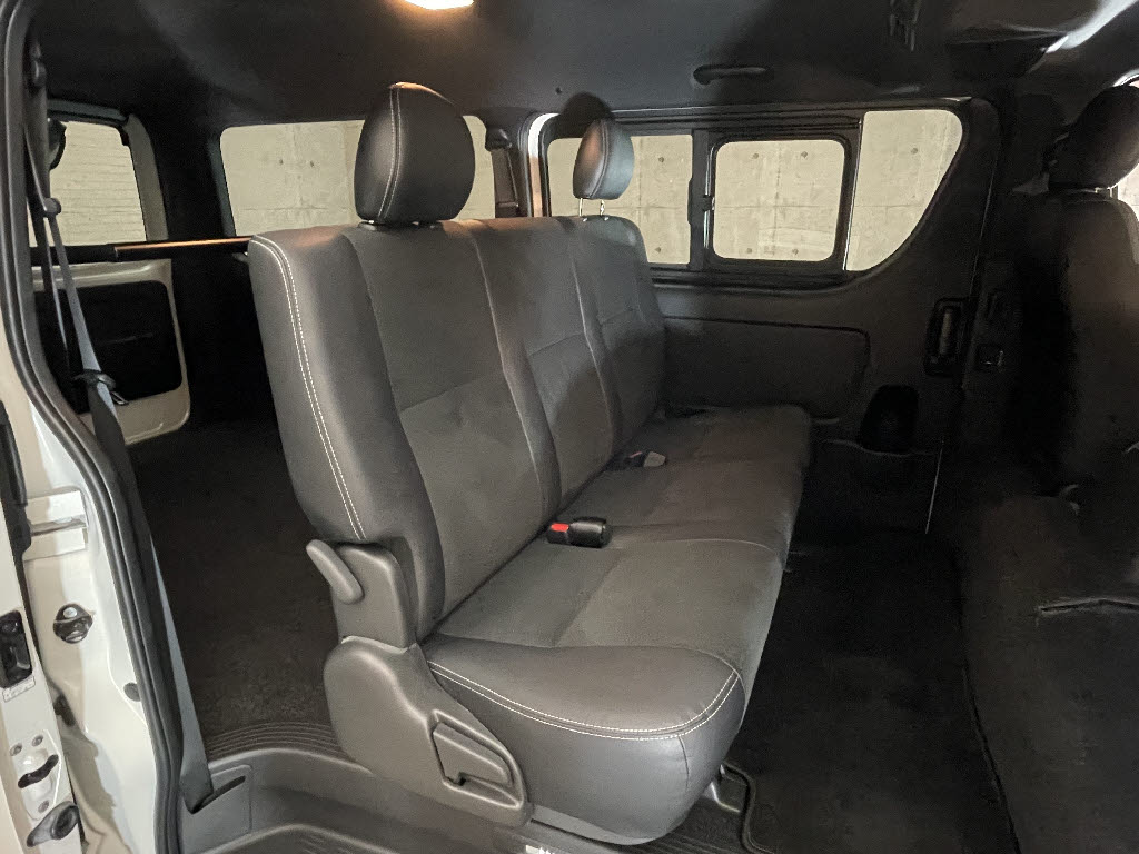 トヨタ ハイエースV4枚目