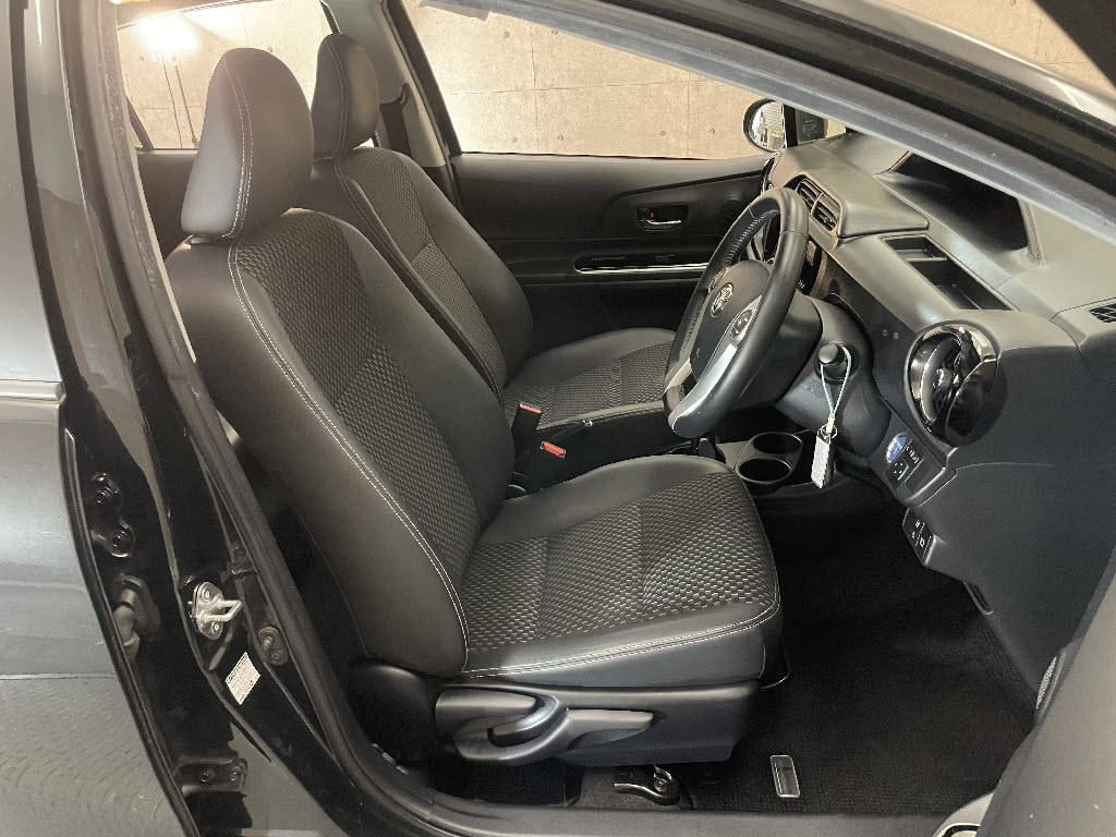 トヨタ アクア3枚目