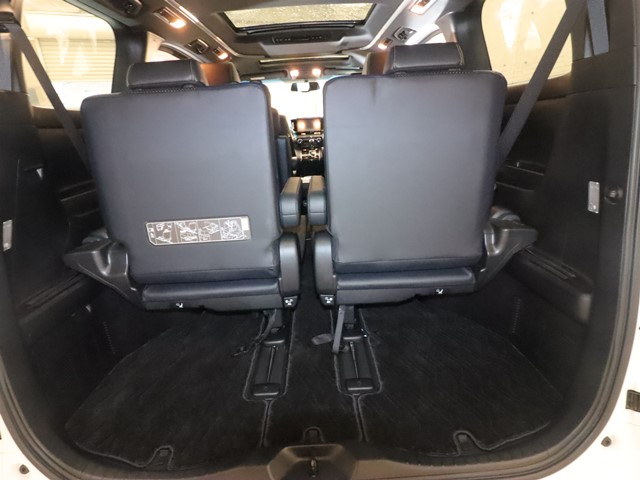 トヨタ ヴェルファイア12枚目