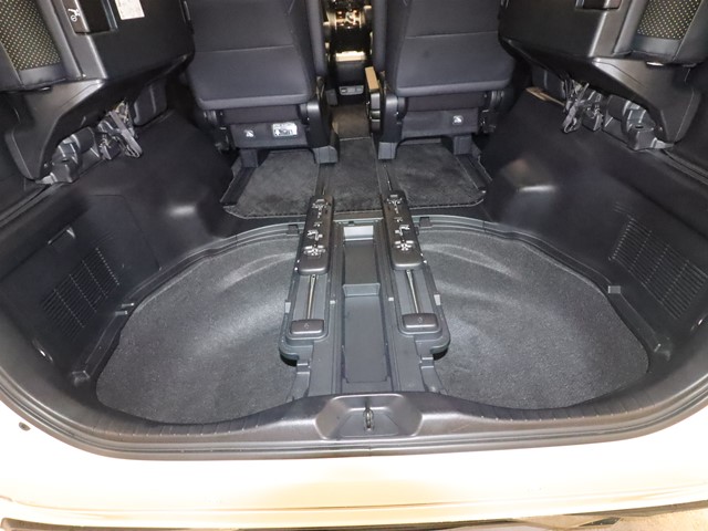 トヨタ ヴェルファイア14枚目