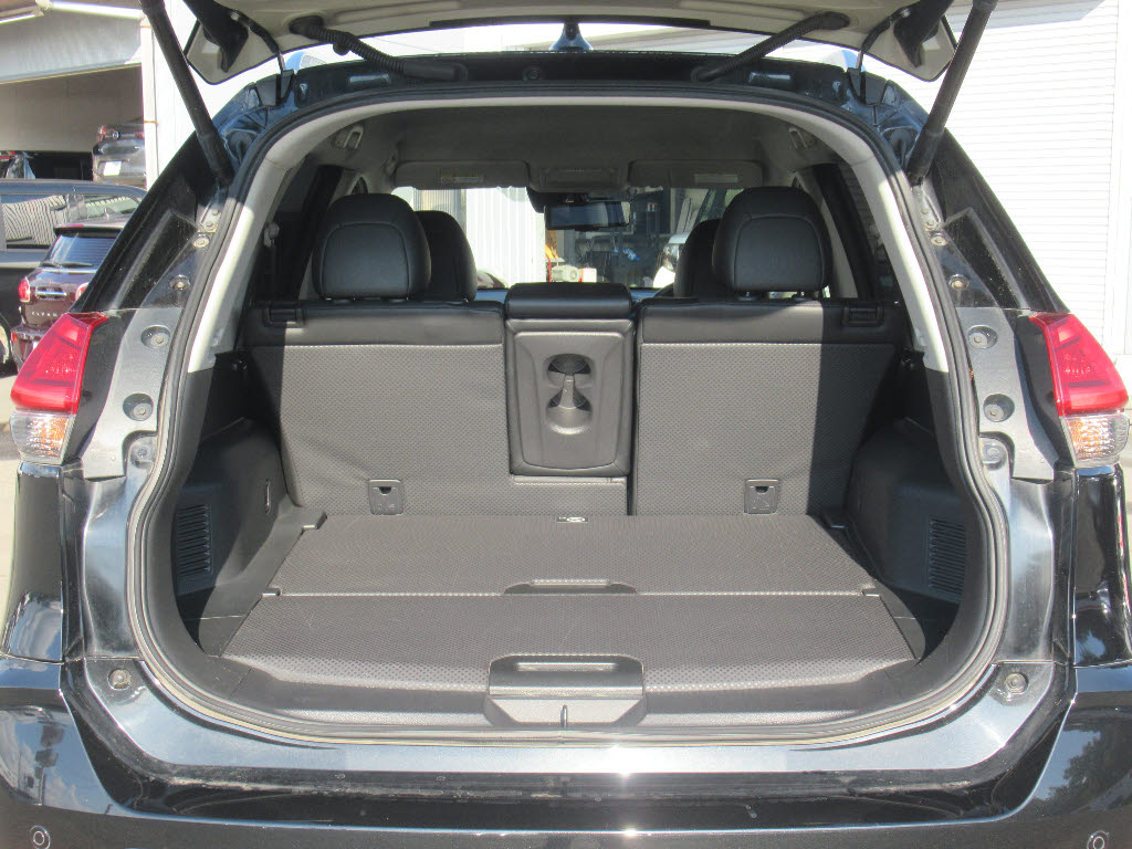 ニッサン エクストレイル10枚目