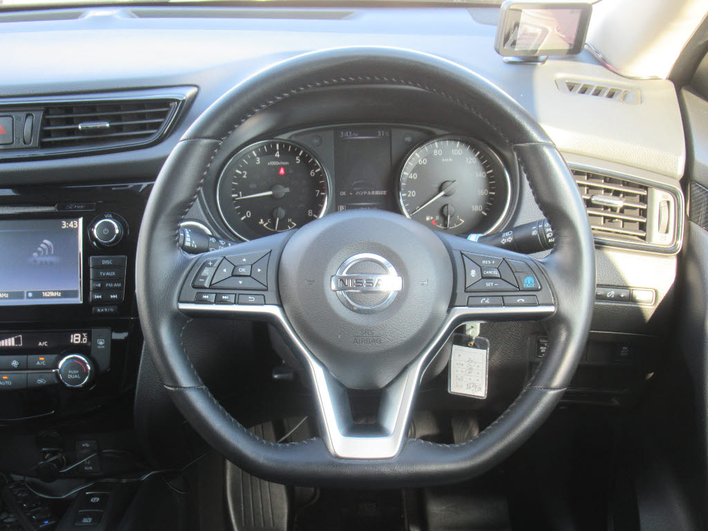 ニッサン エクストレイル11枚目