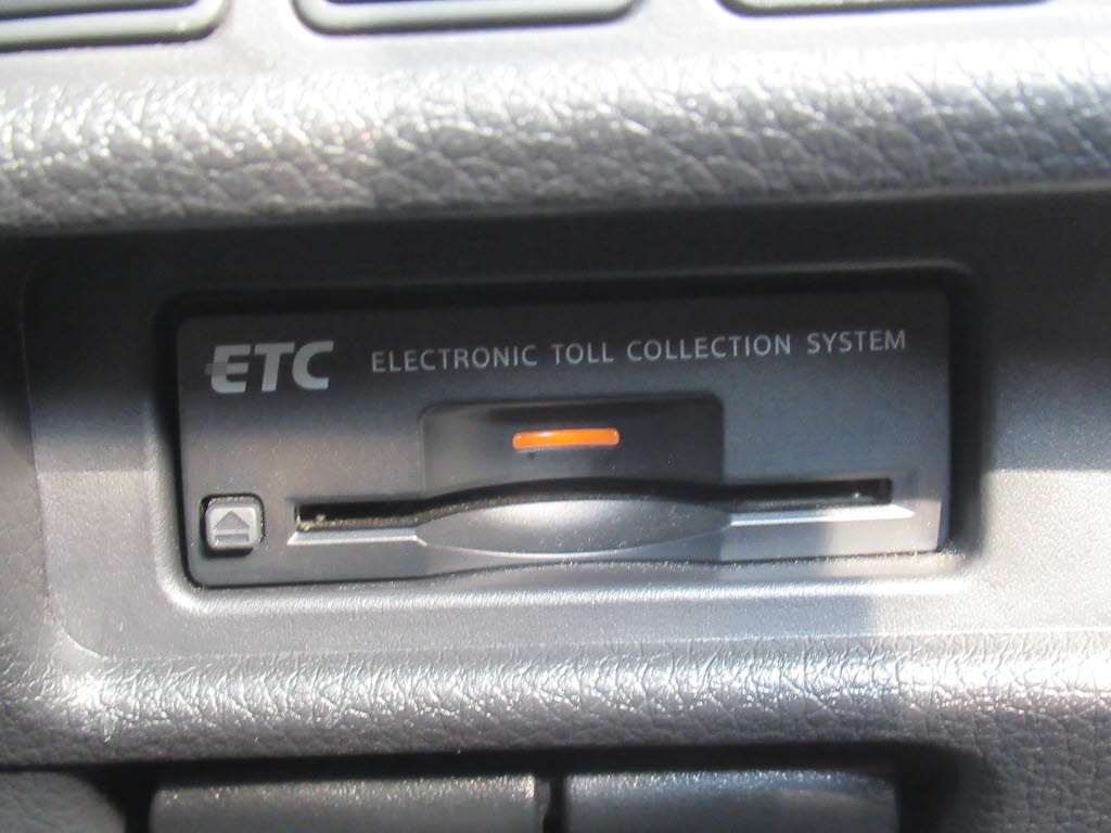 ニッサン エクストレイル6枚目