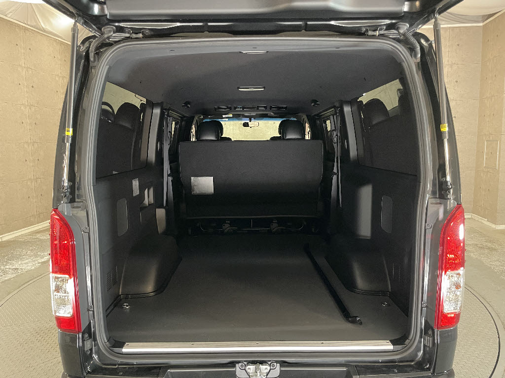 トヨタ レジアスエースV7枚目