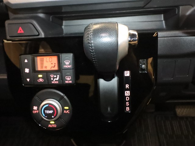 ダイハツ ウエイク19枚目