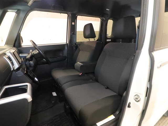 ダイハツ ウエイク7枚目