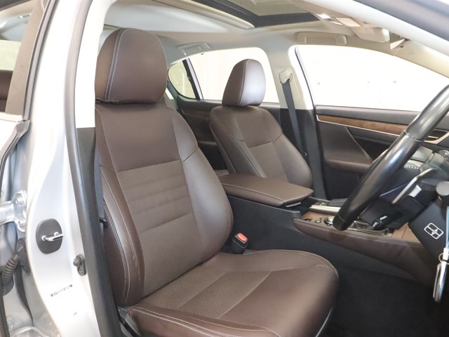 レクサス GS3枚目