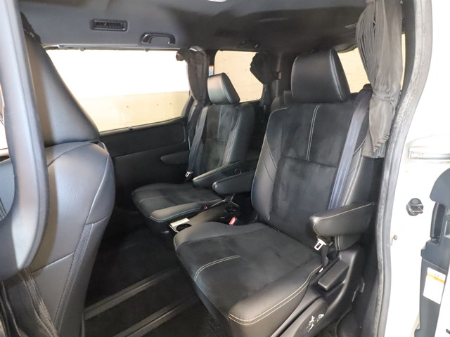 トヨタ ヴォクシー9枚目