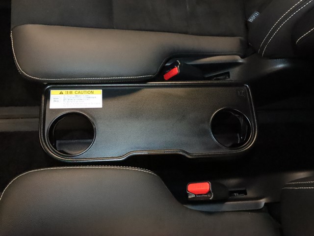 トヨタ ヴォクシー10枚目