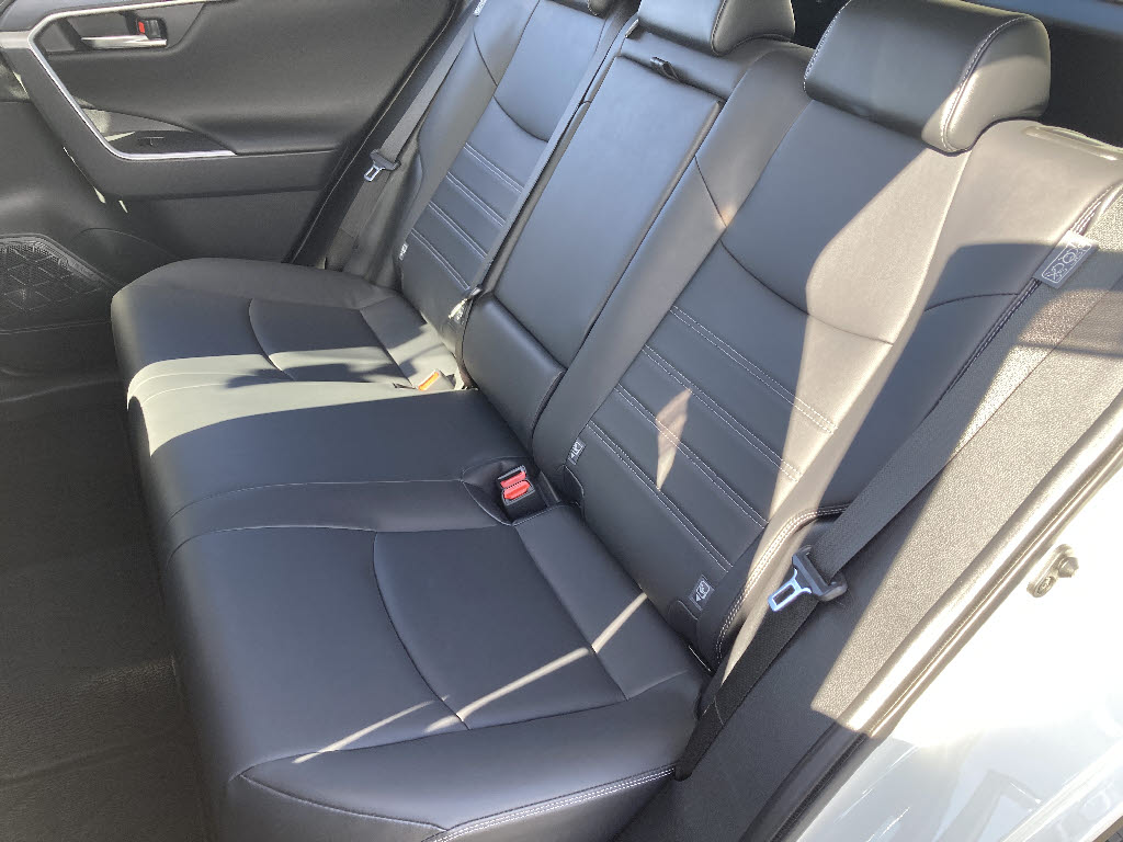 トヨタ RAV-414枚目
