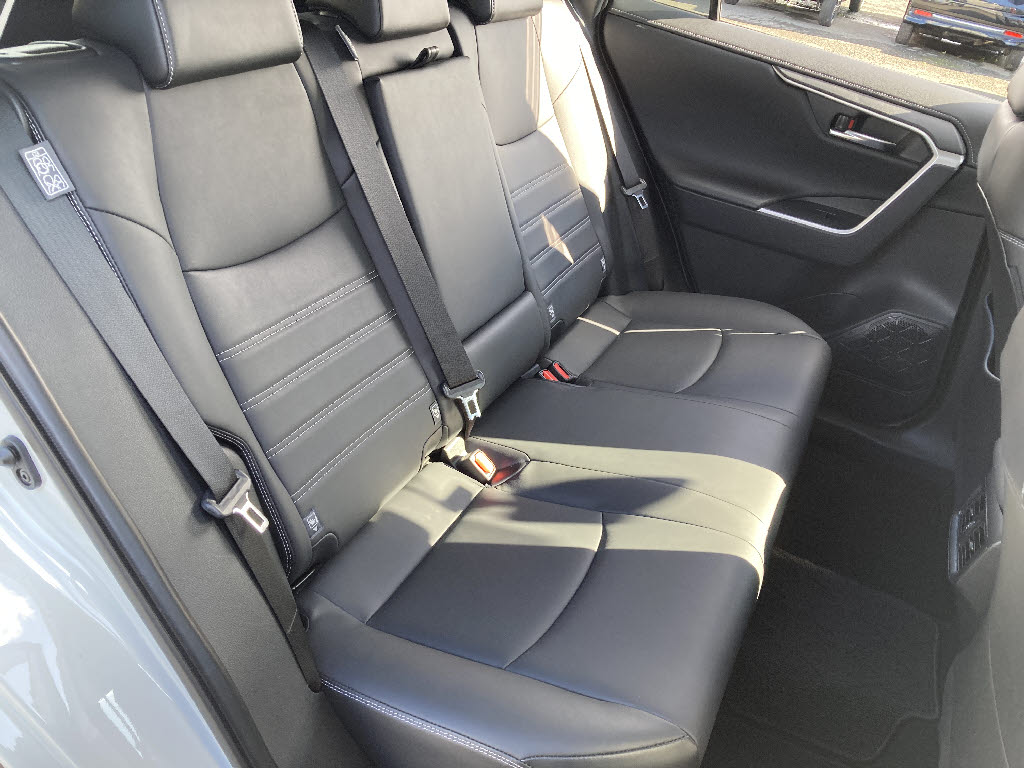 トヨタ RAV-417枚目