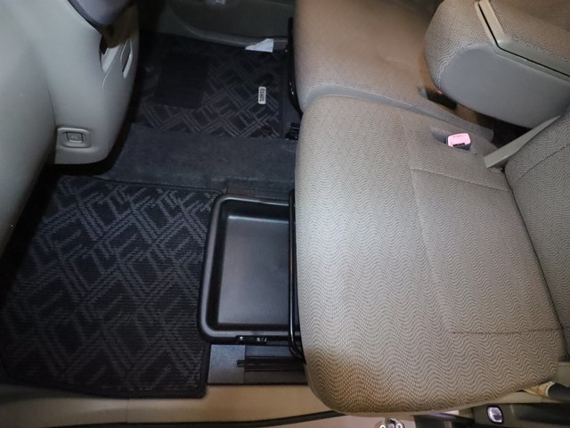 ダイハツ タント7枚目