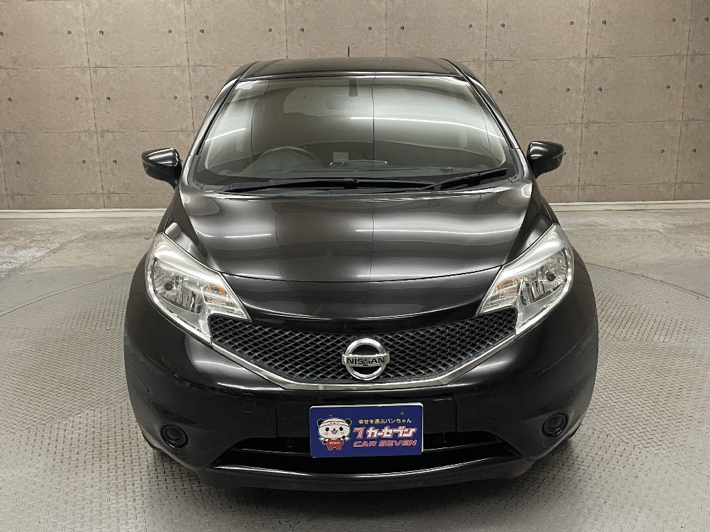 ニッサン ノート9枚目