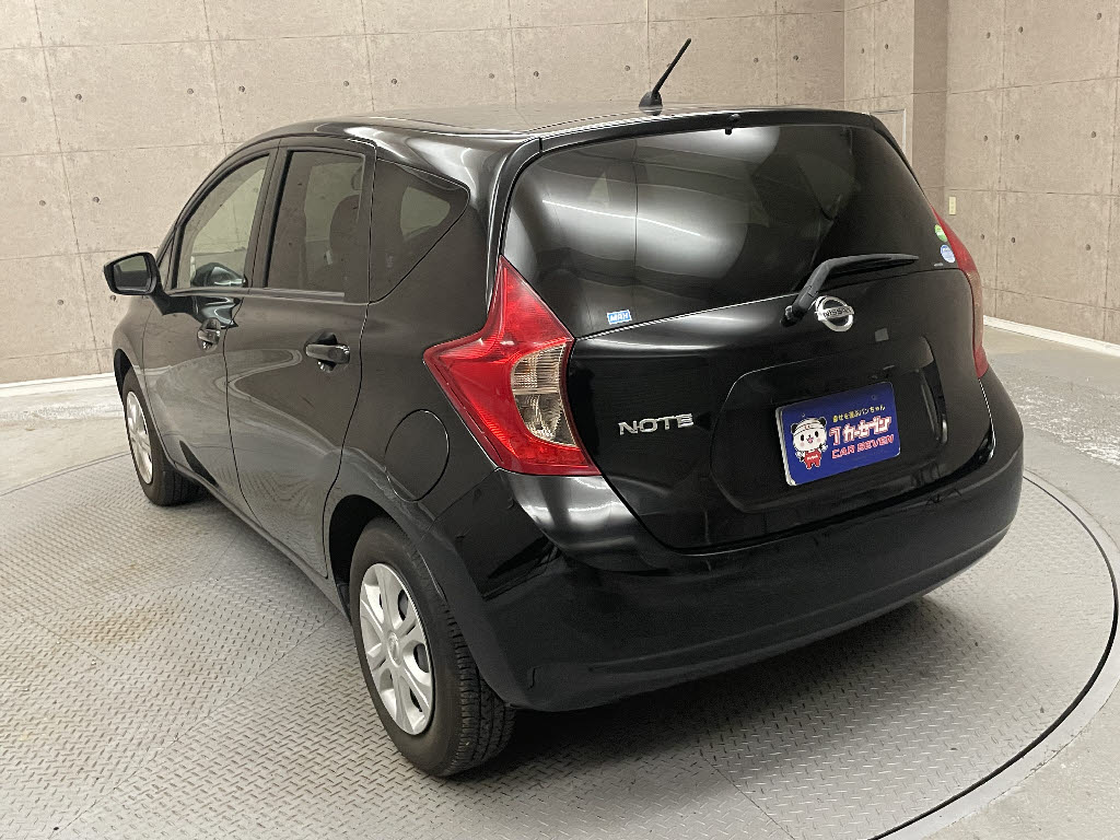 ニッサン ノート12枚目