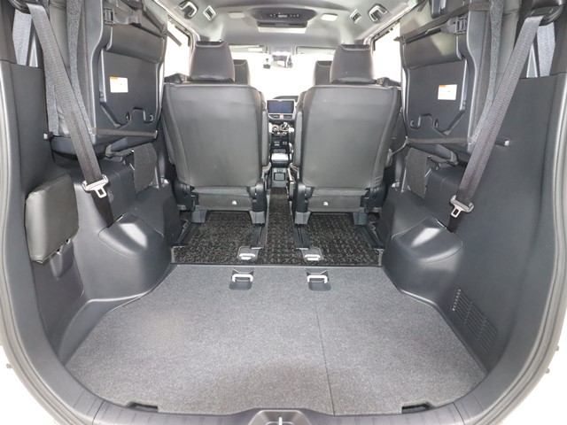 トヨタ ノアHV13枚目