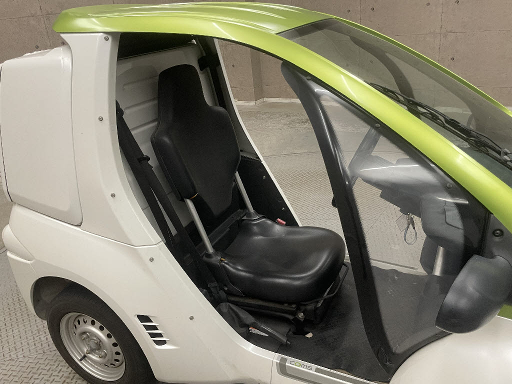 トヨタ コムス3枚目