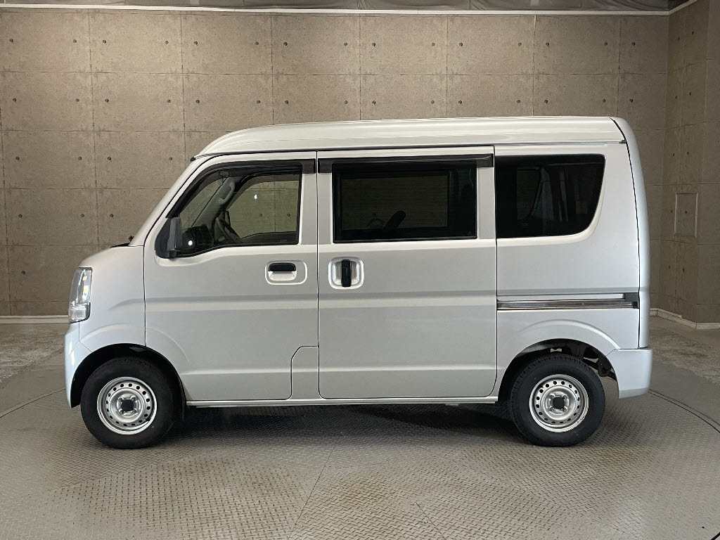 ニッサン NV100クリッパーV14枚目