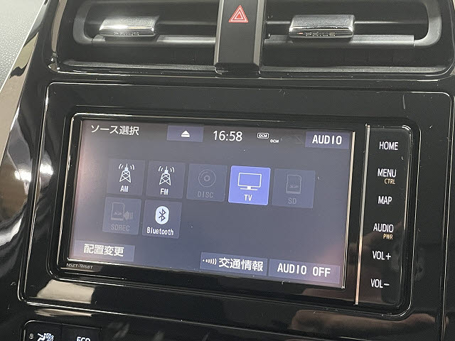 トヨタ プリウス15枚目