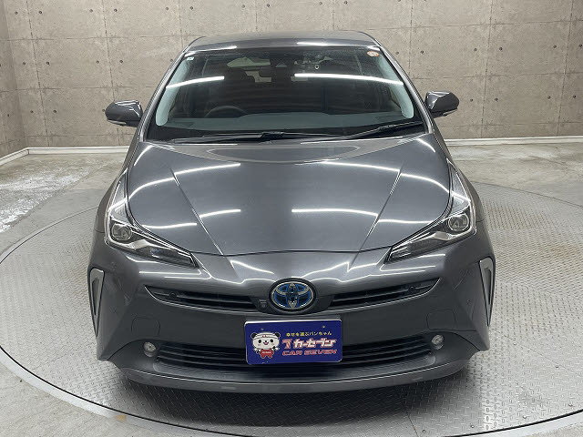 トヨタ プリウス8枚目