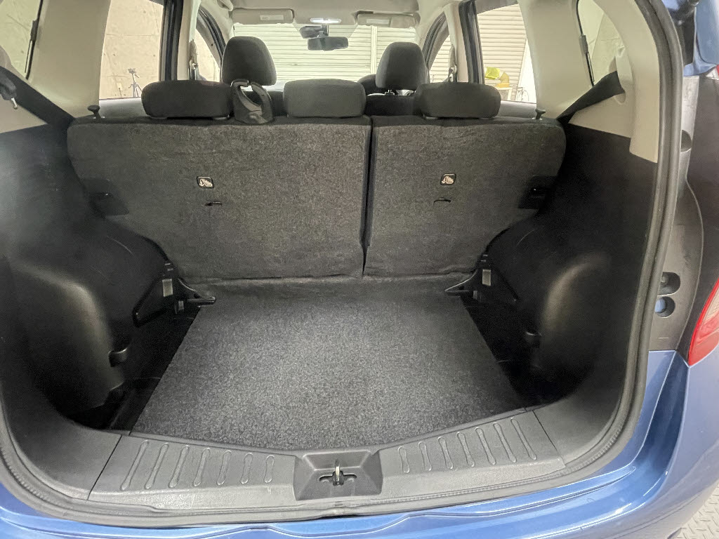 ニッサン ノート7枚目