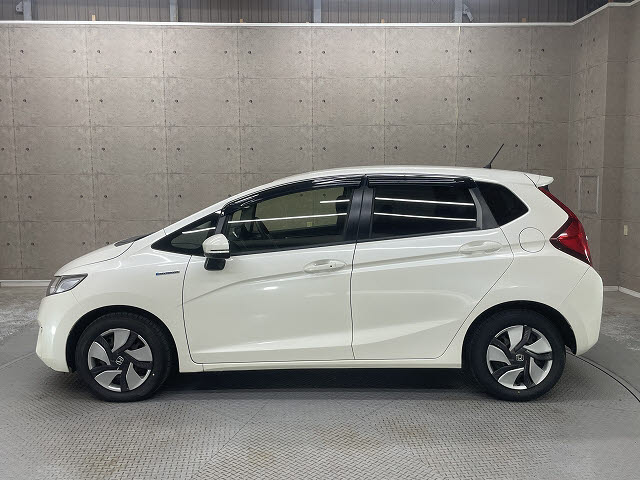 ホンダ フィットハイブリッド14枚目