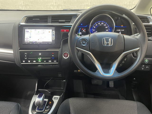 ホンダ フィットハイブリッド2枚目