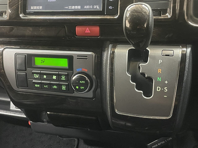 トヨタ レジアスエースＶ17枚目