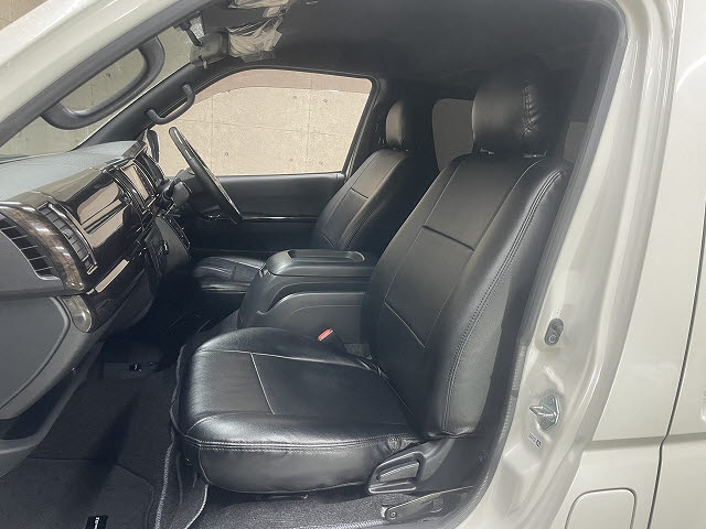 トヨタ レジアスエースＶ5枚目