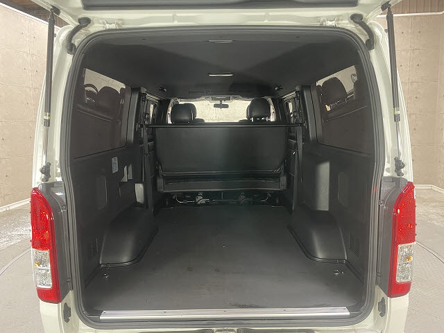 トヨタ レジアスエースＶ7枚目