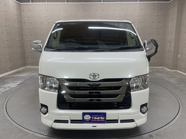 トヨタ レジアスエースＶ8枚目