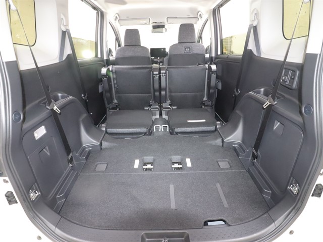 トヨタ シエンタ ハイブリッド11枚目