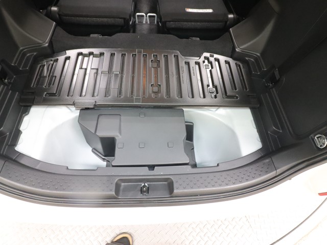 トヨタ シエンタ ハイブリッド12枚目