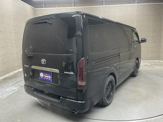 トヨタ ハイエースＶ1枚目