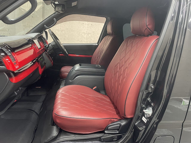 トヨタ ハイエースＶ5枚目