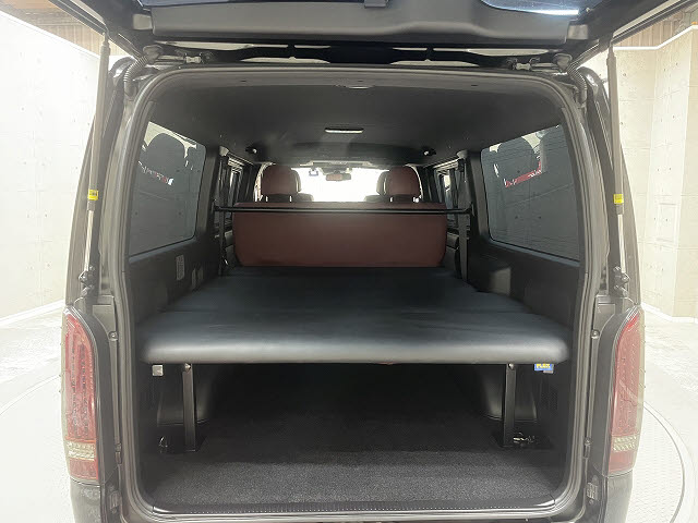 トヨタ ハイエースＶ7枚目