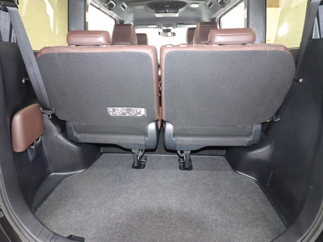 トヨタ エスクァイア12枚目