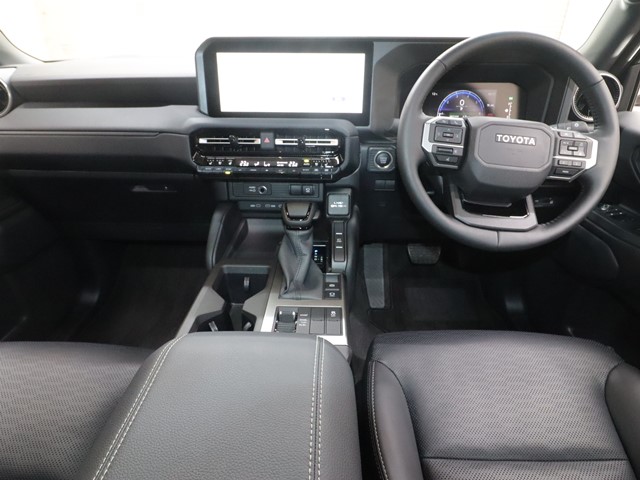 トヨタ ランドクルーザー2枚目