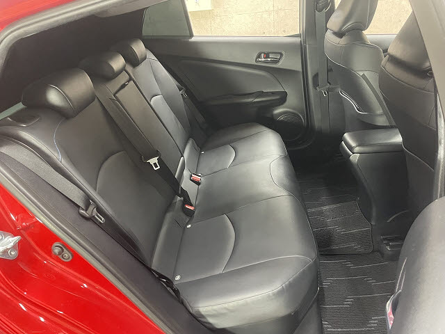 トヨタ プリウス4枚目