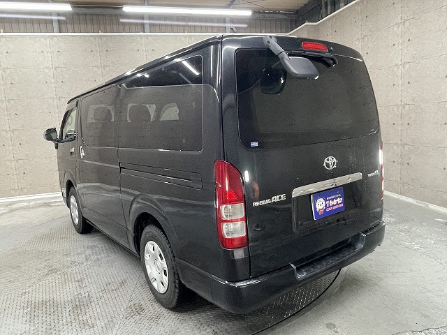 トヨタ レジアスエースV12枚目