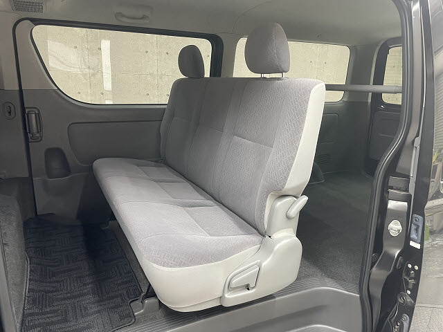 トヨタ レジアスエースV6枚目