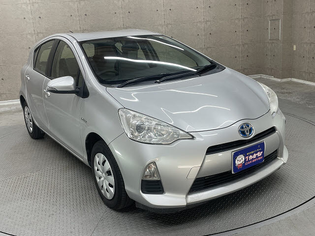 トヨタ アクア10枚目