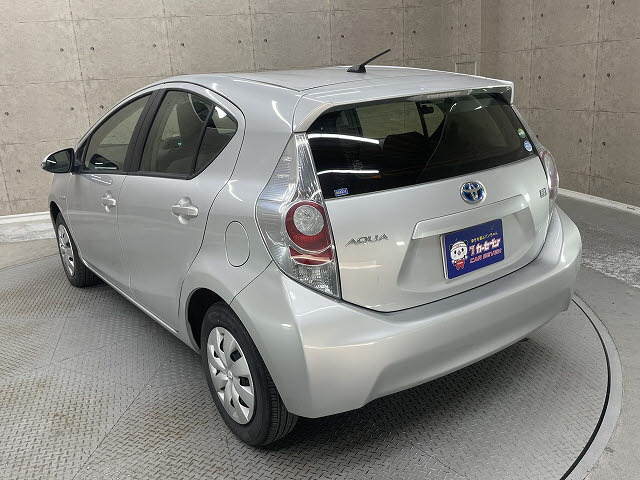 トヨタ アクア12枚目