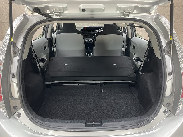 トヨタ アクア8枚目