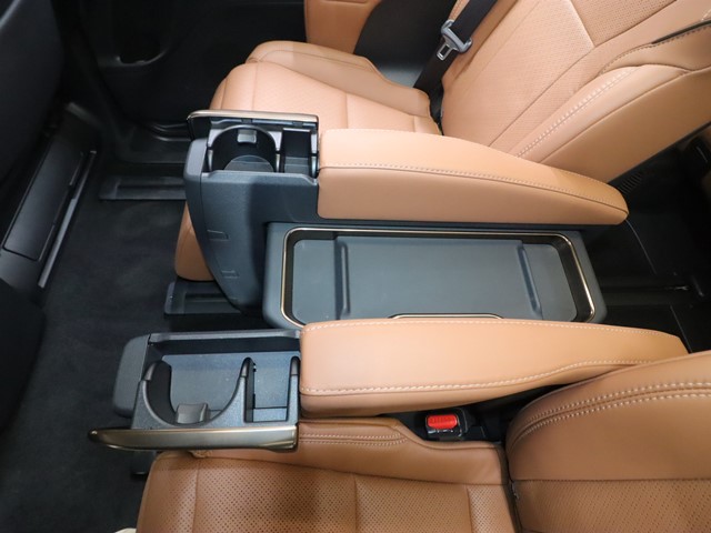 トヨタ ヴェルファイア16枚目