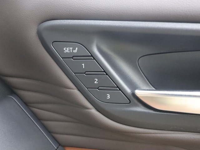 トヨタ ヴェルファイア4枚目