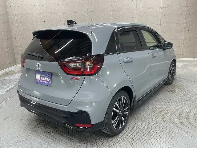 ホンダ フィットハイブリッド1枚目