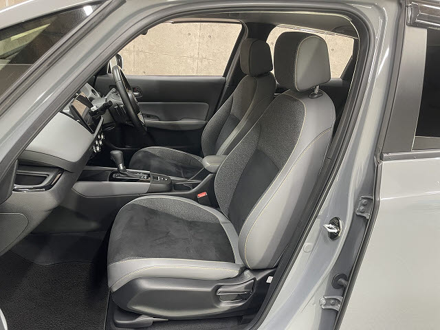 ホンダ フィットハイブリッド5枚目