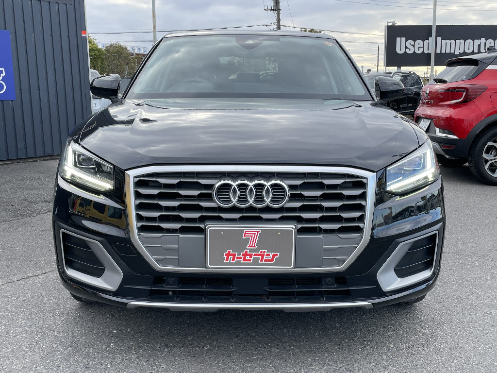 アウディ Q26枚目