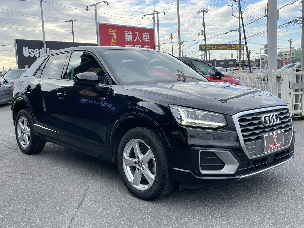 アウディ Q27枚目